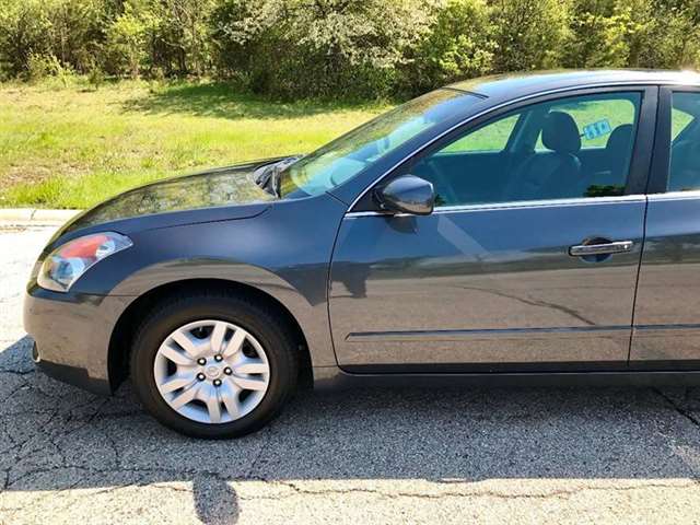 2009 Nissan Altima 2.5 SL 4dr Sedan